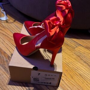 Elegant Red Satin Bow Heels